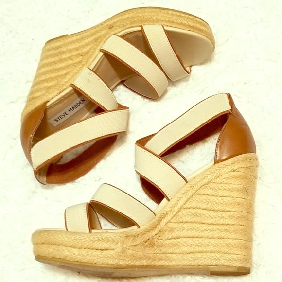 Steve Madden Shoes - Designer Steve Madden wedge heel shoes